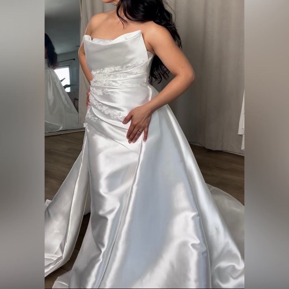 Christian Siriano Diamond White Strapless Bridal Gown